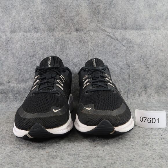 Nike Shoes Womens 9.5 Athletic Sneaker Quest 4 Running Trainer Black White Sport - Picture 3 of 16